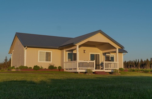 Happy Valley House | God's View on Cook Inlet in the heart of Alaska's playground.