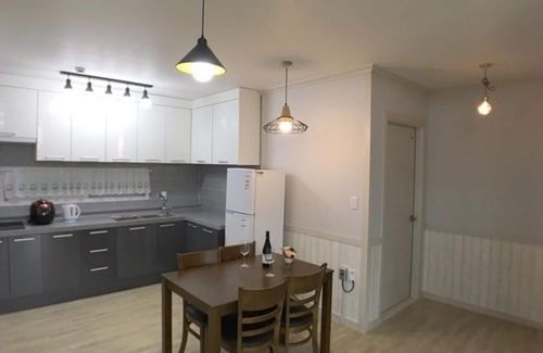 Goesan House | Goesan Haengbok Nurigo Pension