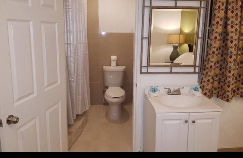 Westwind Bed & Breakfast | Golden Palms B & B