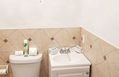 Westwind Bed & Breakfast | Golden Palms B & B