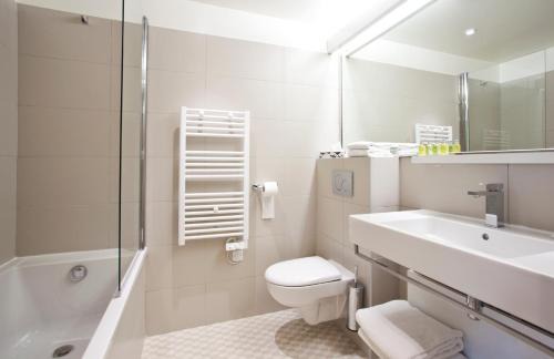 Montfavet Hotel | Golden Tulip Avignon Le Paradou