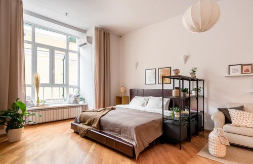 Central Administrative Okrug Apartment | Good Vibes Only