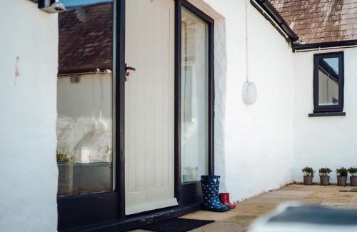 Lydstep House | Goose Cottage- Uk6737