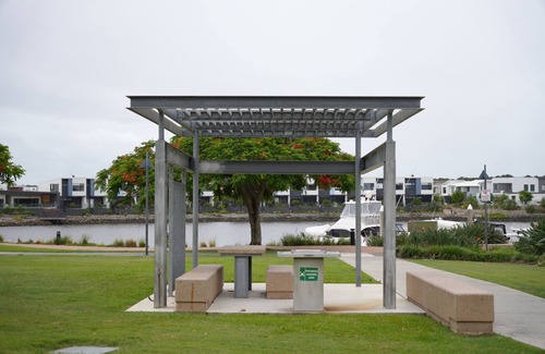 Gold Coast House | Gorgeous 4-bedroom Retreat@Hope Island