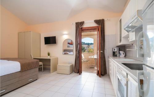 Okrug Donji Apartment | Gorgeous Apartment In Okrug Donji