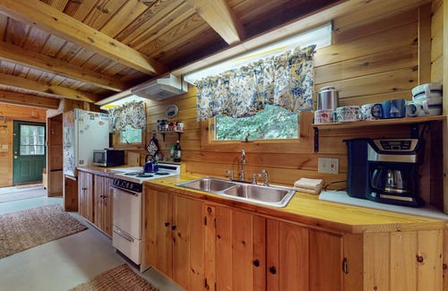 Hubbardton Cabin | Gorgeous cabin with Pack 'n Play, private dock, lovely deck, firepit, wood stove