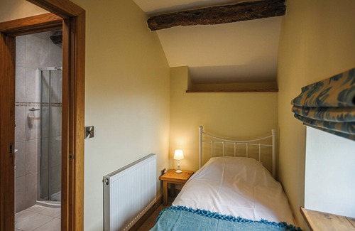 Meifod Cottage | Gorgeous cottage retreat for two or three in the village of Meifod, north west of Welshpool with bun