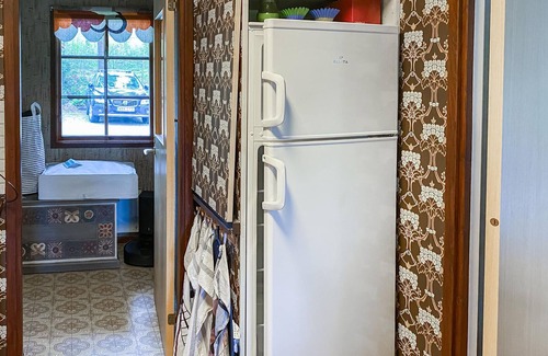 Bjorketorp House | Gorgeous cottage, with barbecue and short walk to the lake.