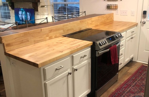 Turners House | Gorgeous Green Room Suite, Safe, Quiet