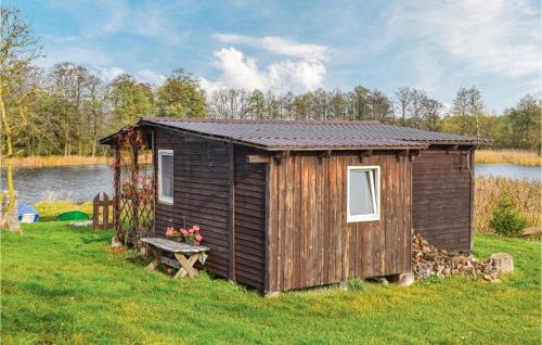 Biskupiec House | Gorgeous Home In Biskupiec With Kitchen