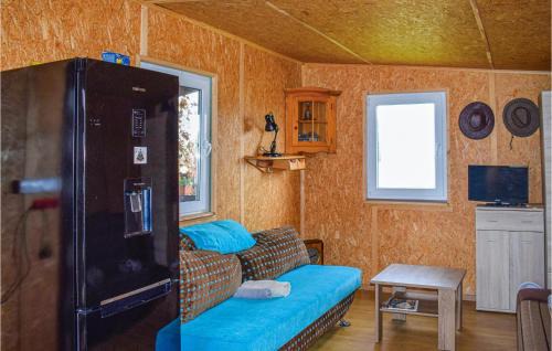 Biskupiec House | Gorgeous Home In Biskupiec With Kitchen