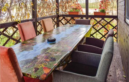 Biskupiec House | Gorgeous Home In Biskupiec With Kitchen