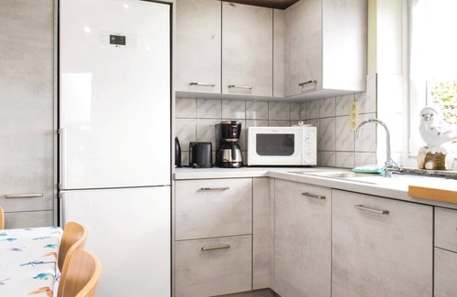 Ciney House | Gorgeous home in Ciney with WiFi