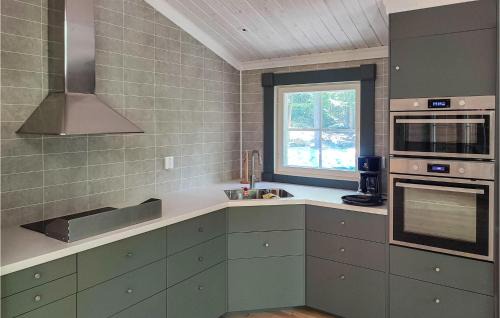 Fjalkinge House | Gorgeous Home In Fjälkinge With Kitchen