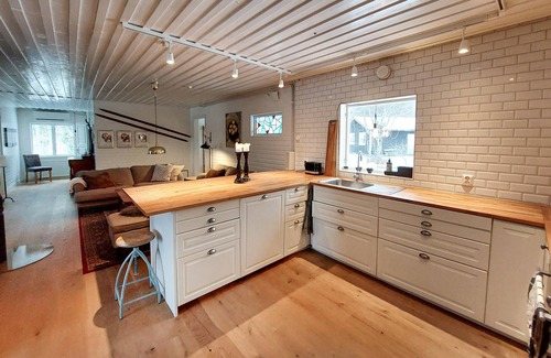 Hjarnarp House | Gorgeous home in Hjärnarp with WiFi