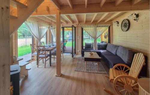 Miroszewo House | Gorgeous Home In Nowe Warpno With Sauna