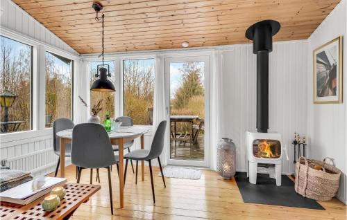 Olsted House | Gorgeous Home In Ølsted With Wifi