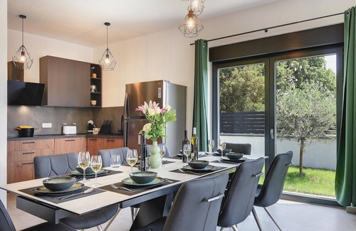 Jadreski House | Gorgeous home in Pula