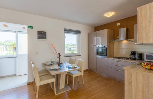 Sikici House | Gorgeous home in Pula with WiFi