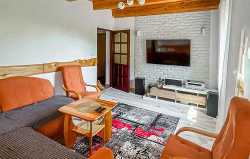 Slawno House | Gorgeous Home In Slawno With Wifi