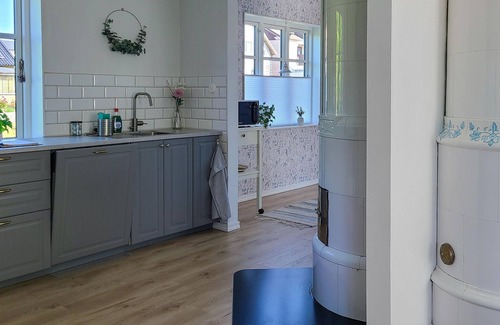 Tingsryd Municipality House | Gorgeous home in Tingsryd with kitchen