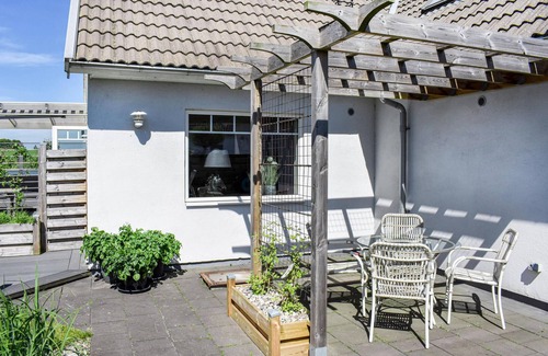 Ystad House | Gorgeous home in Ystad with kitchen