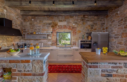 Murvica House | Gorgeous home in Zadar with sauna