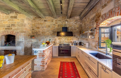 Murvica House | Gorgeous home in Zadar with sauna