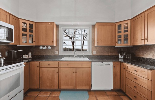 Dogwood Park House | Gorgeous Lake House with Game Room featuring Breath-taking Views of Norfolk Lake