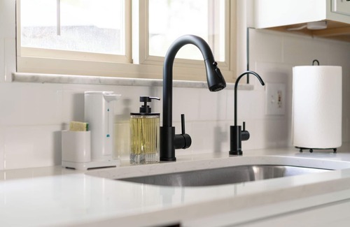 New Albany House | Gorgeous New Albany home w/king suite, gym, private acre lot and fire pit!