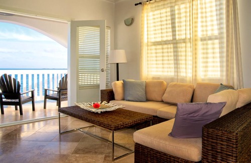 Placencia Resort | Gorgeous One-Bedroom Lagoon Bay Suite at Umaya Resort & Adventures