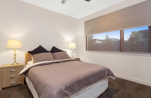 Rosebud House | Gorgeous Private Home with 4 BD and Private POOL