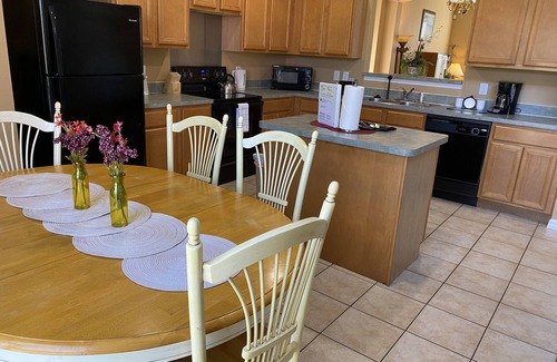 Solana House | Gorgeous Private Pool/Spa, Gated Resort, near Disney, Amenities for all