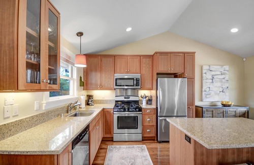 Sonoma House | Gorgeous Property within the heart of Sonoma