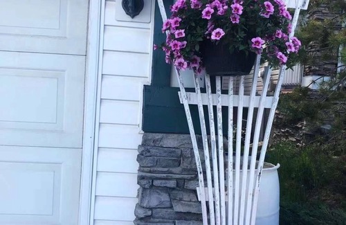 Arbour Lake House | Gorgeous single house &3 bedrooms&free parking&close LRT