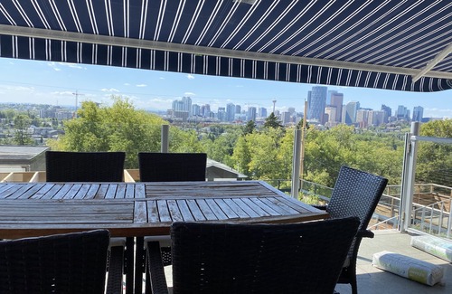 Bridgeland House | Gorgeous Skyline and Mountain View Property Refreshing Swim Spa Pool and Hot Tub