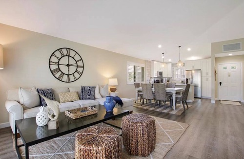 Palm Beach Gardens House | Gorgeous Townhome in the Heart of PGA National Resort & Spa w/Private Entrance