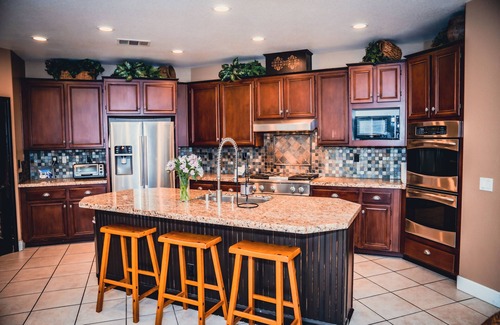 San Marcos House | Gorgeous Tropical Villa Perfect for Family Getaway