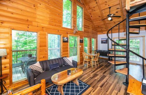 Slade House | Gorgeous View Cabin - in Red River Gorge KY