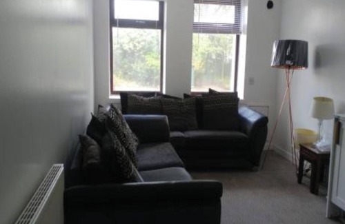 Gourock Apartment | gourock blissful apartment with 3 bedrooms