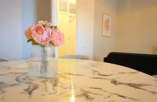 Gouveia Apartment | Gouveia Vintage House