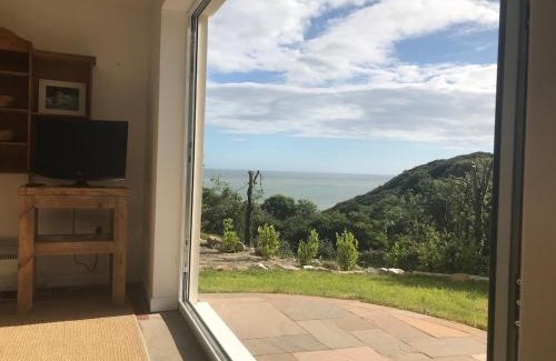 Crynant Apartment | Gower cottage for 2-4 with sea views near sandy beach