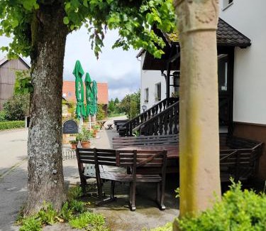 Hesselbach Hotel | Grünvogels Landgasthof zum Grünen Baum