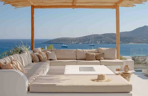 Antiparos House | Antiparos Cycladic Luxury Villa "Lev" - 300m from beach - Concierge + staff of 2