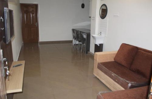 Mamangalam Apartment | Grace Apart Hotel @Kochi