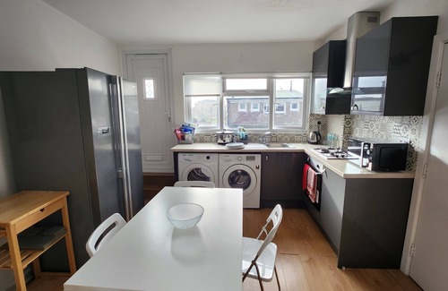 Ashford Apartment | Grace Apartments - Living Stone 2