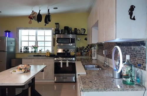 Bouvet Island Apartment | Grace Bay beach area Apartment