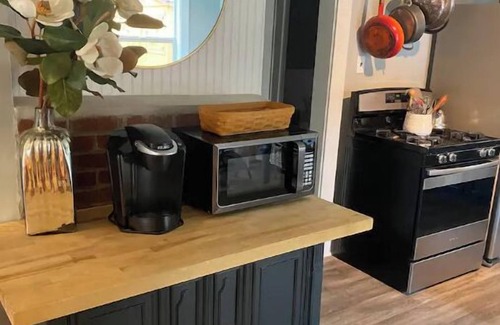 Paonia House | Grand Casa in the heart of downtown Paonia!