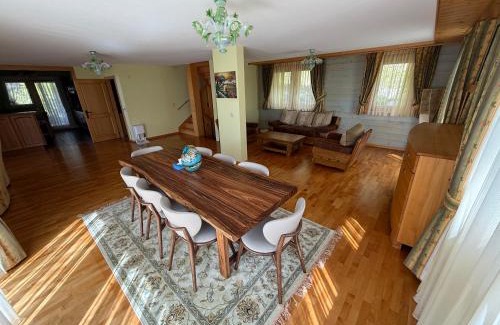 Anzere Ski Chalet | Grand chalet au centre