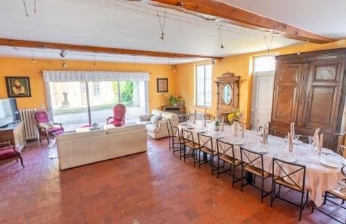 Louvemont House | Grand Gîte à Louvemont : 8 Chambres, Piscine Chauffée, Proche Lac et Activités outdoor - FR-1-611-69